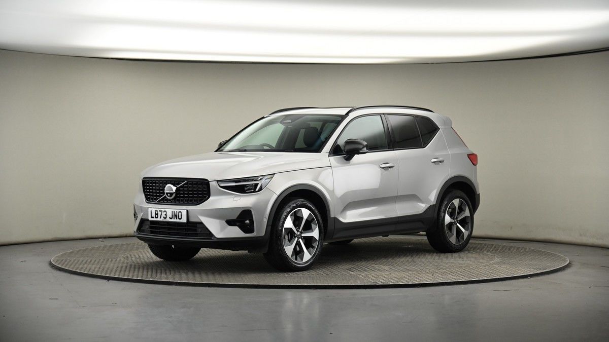 Used Volvo XC40 2023 for sale - 77535697: Photo 34