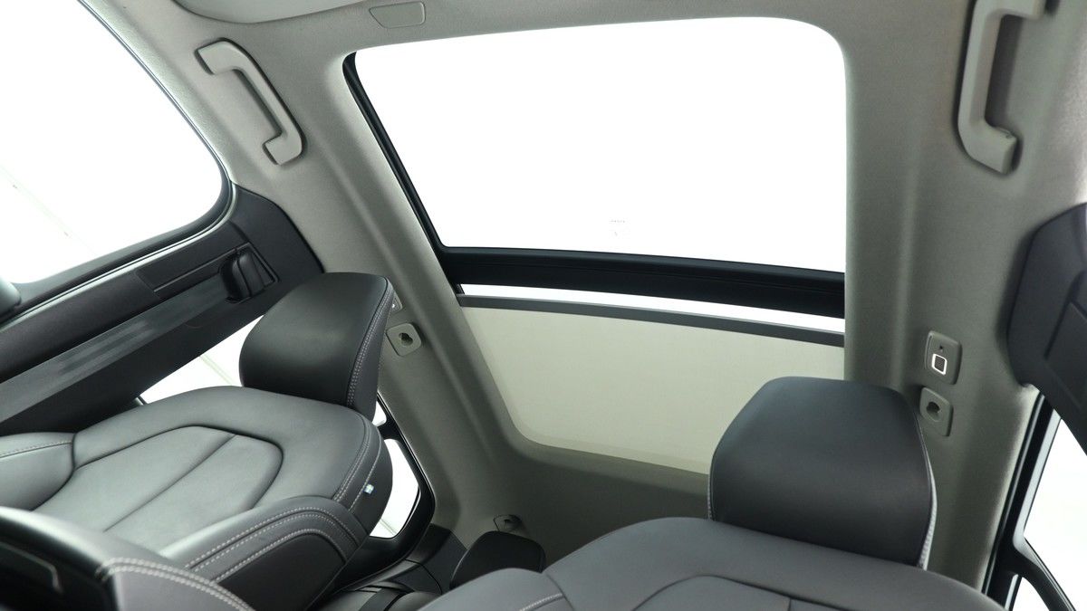 Used Volvo XC40 2023 for sale - 77535697: Photo 4