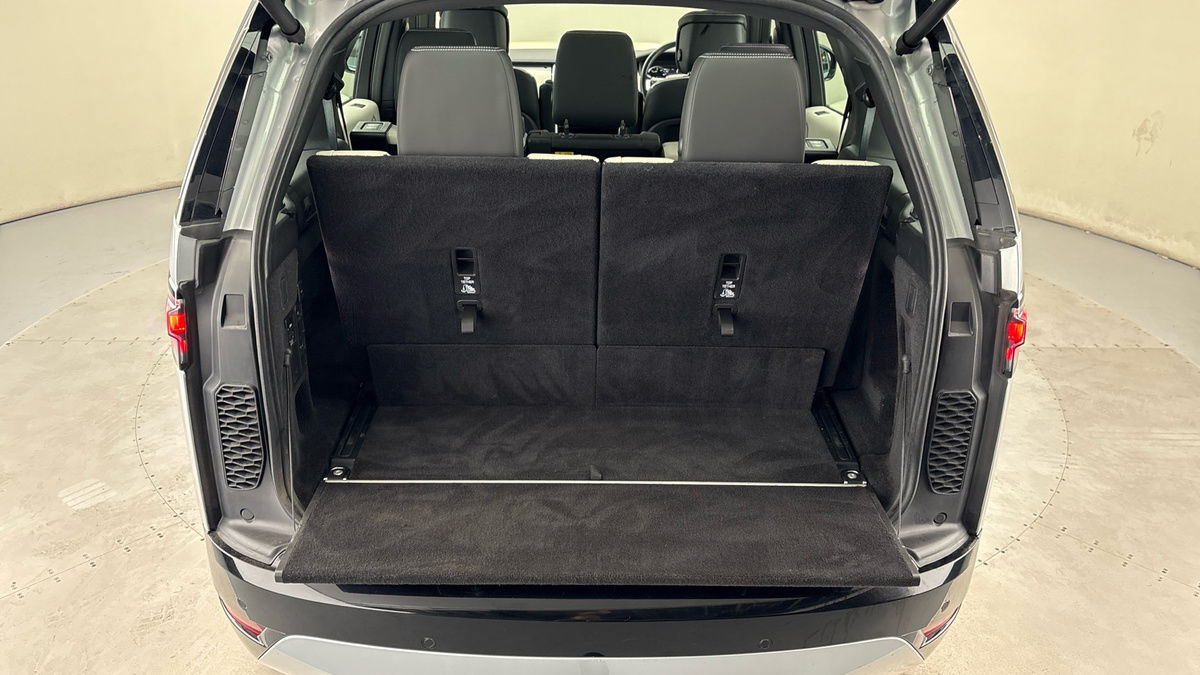 Used Land Rover Discovery 2022 for sale - 77264197: Photo 11