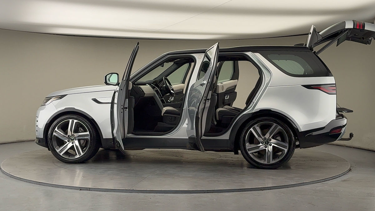 Used Land Rover Discovery 2022 for sale - 77264197: Photo 48