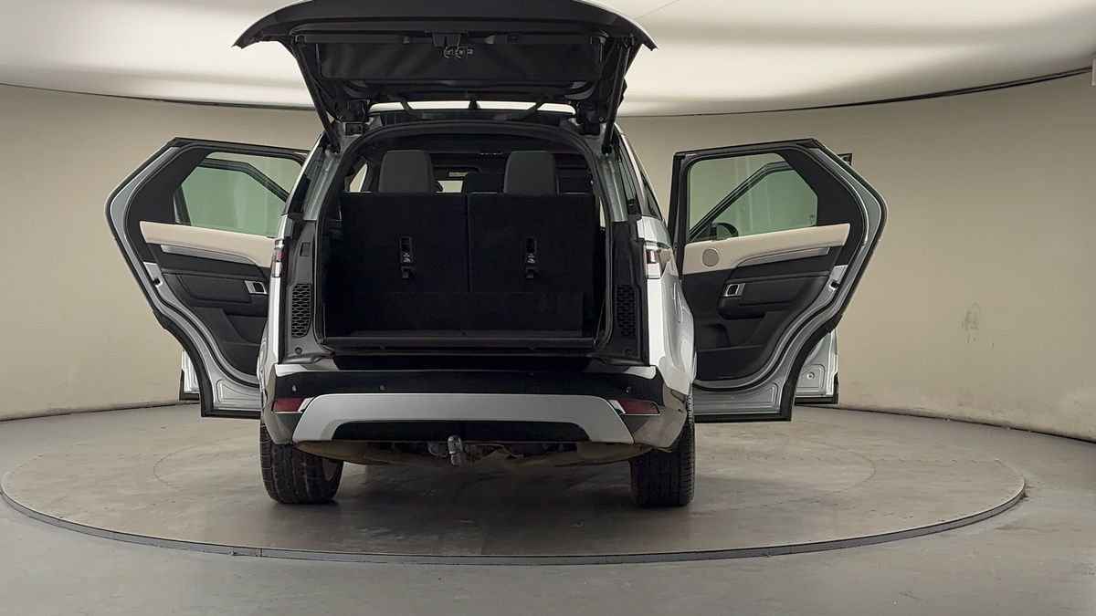 Used Land Rover Discovery 2022 for sale - 77264197: Photo 62