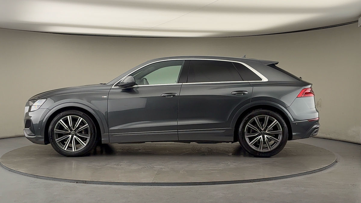 Used Audi Q8 2023 for sale - 76280703: Photo 15