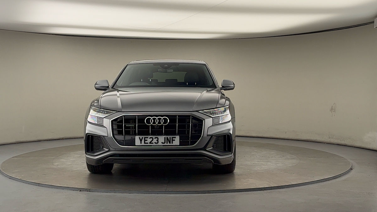 Used Audi Q8 2023 for sale - 76280703: Photo 3