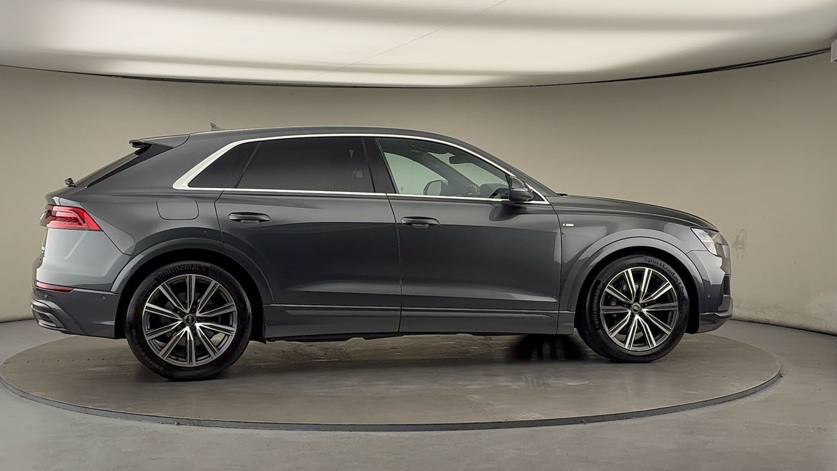 Used Audi Q8 2023 for sale - 76280703: Photo 37