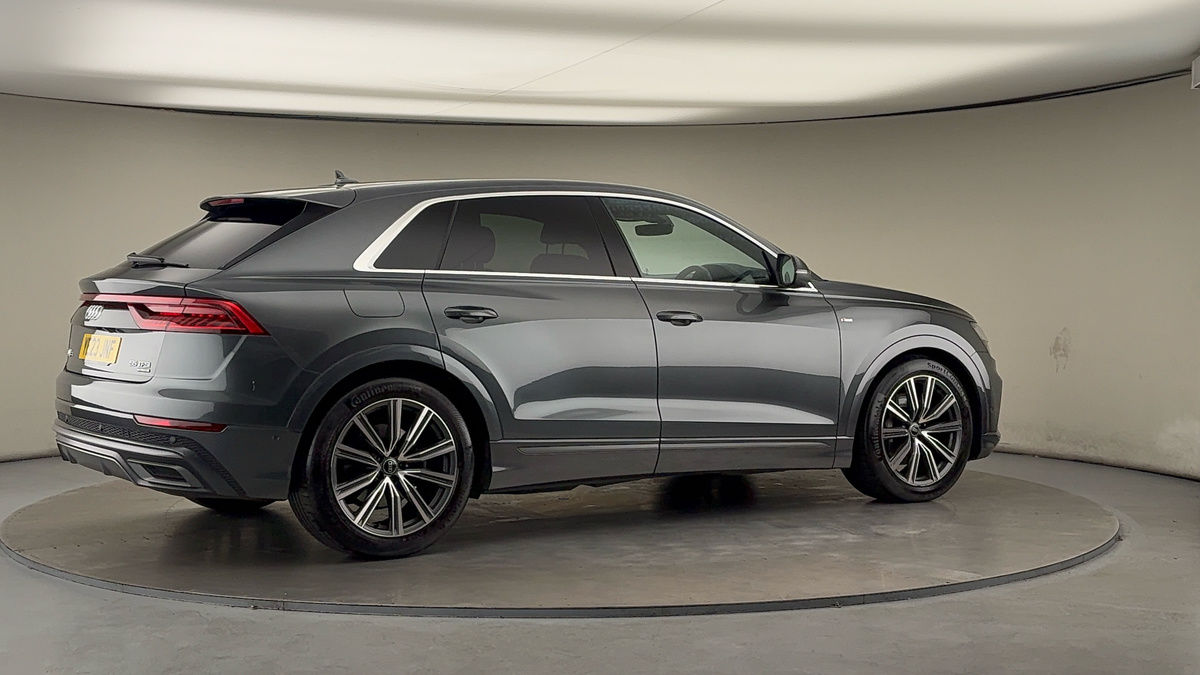 Used Audi Q8 2023 for sale - 76280703: Photo 38