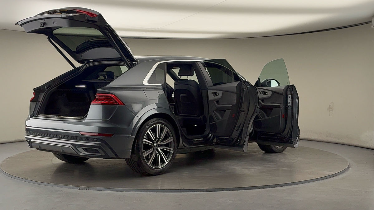 Used Audi Q8 2023 for sale - 76280703: Photo 58