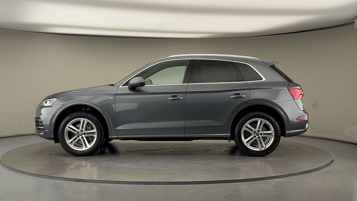 Used Audi Q5 2019 for sale - 76751648: Photo 15