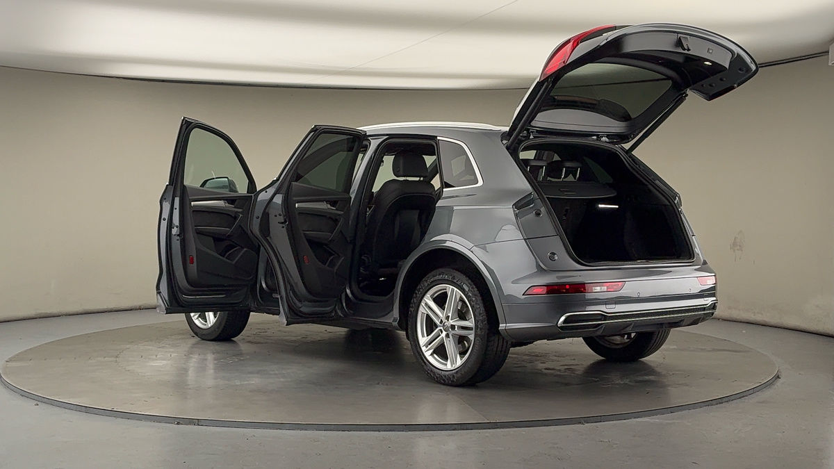 Used Audi Q5 2019 for sale - 76751648: Photo 43