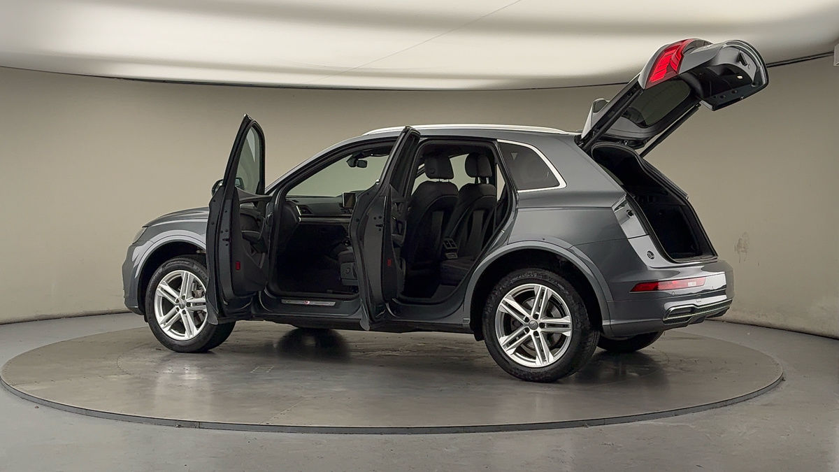 Used Audi Q5 2019 for sale - 76751648: Photo 45