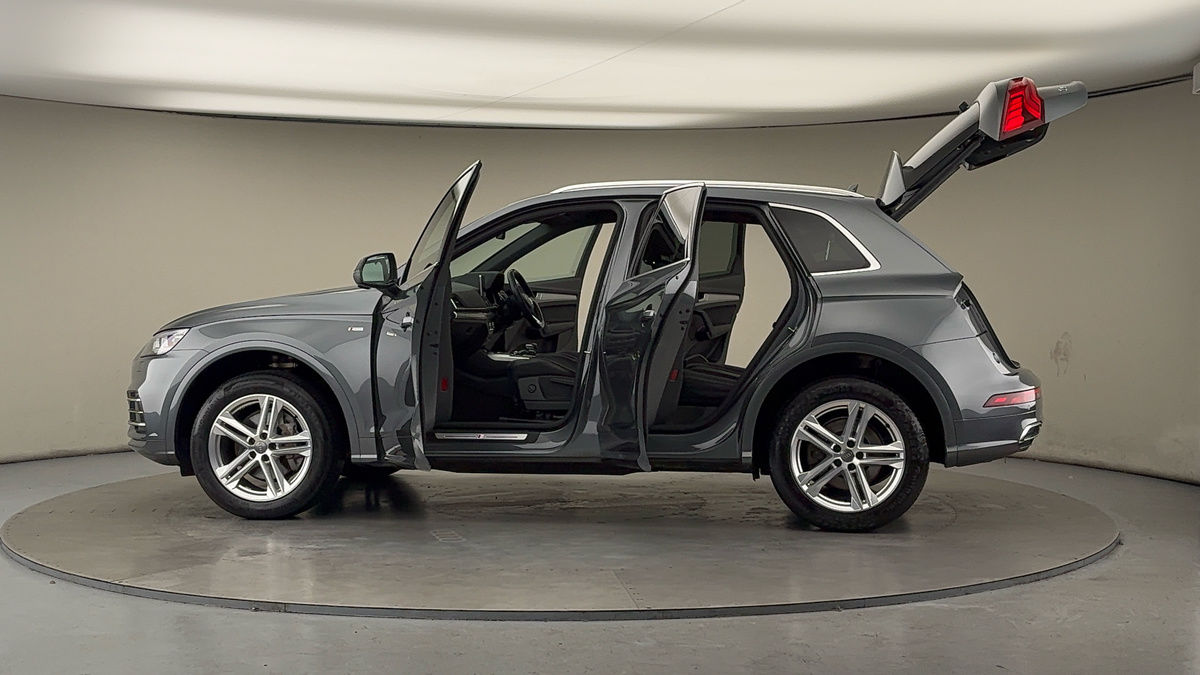 Used Audi Q5 2019 for sale - 76751648: Photo 46