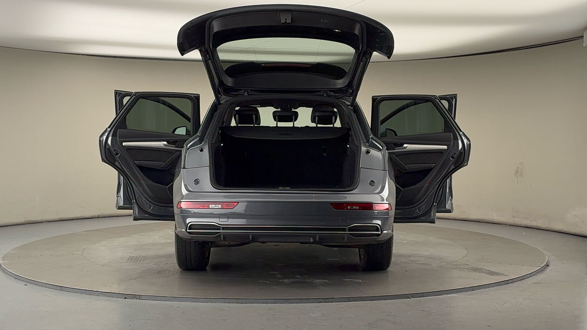 Used Audi Q5 2019 for sale - 76751648: Photo 60