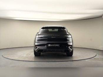 Used Porsche Cayenne 2023 for sale - 78111585: Photo
