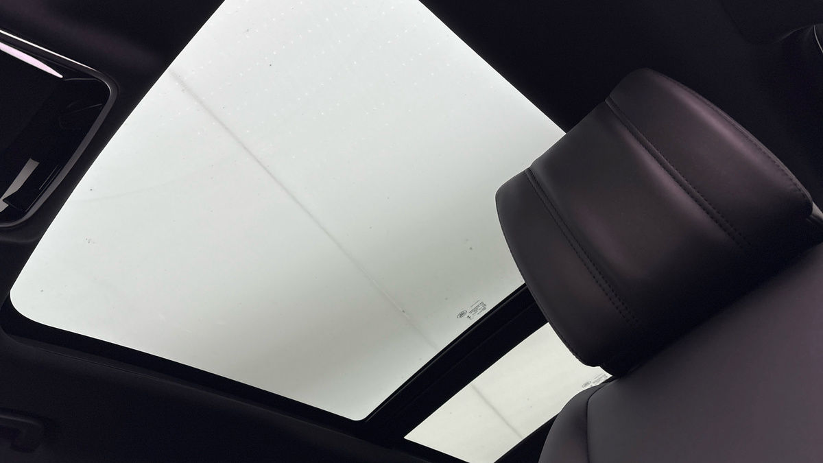 Used Land Rover Range Rover Velar 2024 for sale - 77038670: Photo 6