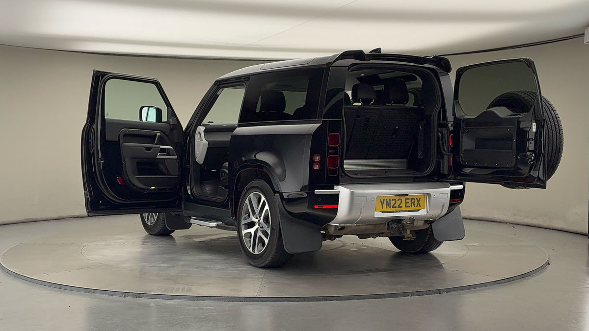 Used Land Rover Defender 90 2022 for sale - 76368750: Photo 23