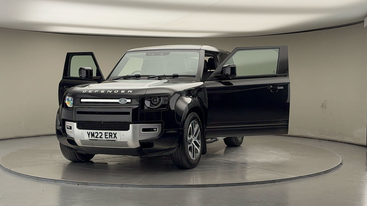 Used Land Rover Defender 90 2022 for sale - 76368750: Photo 50