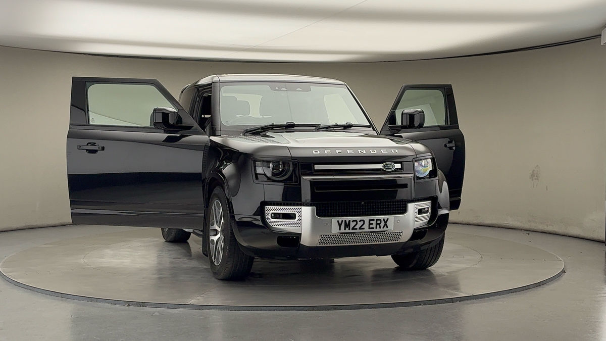 Used Land Rover Defender 90 2022 for sale - 76368750: Photo 52