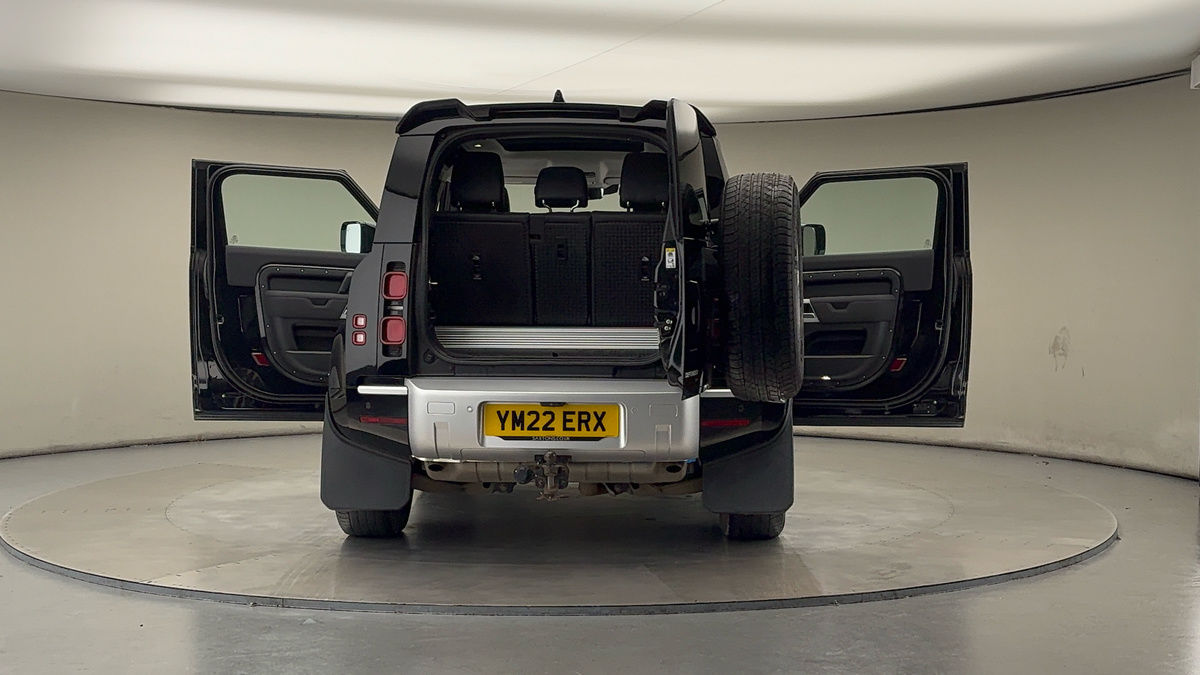 Used Land Rover Defender 90 2022 for sale - 76368750: Photo 60