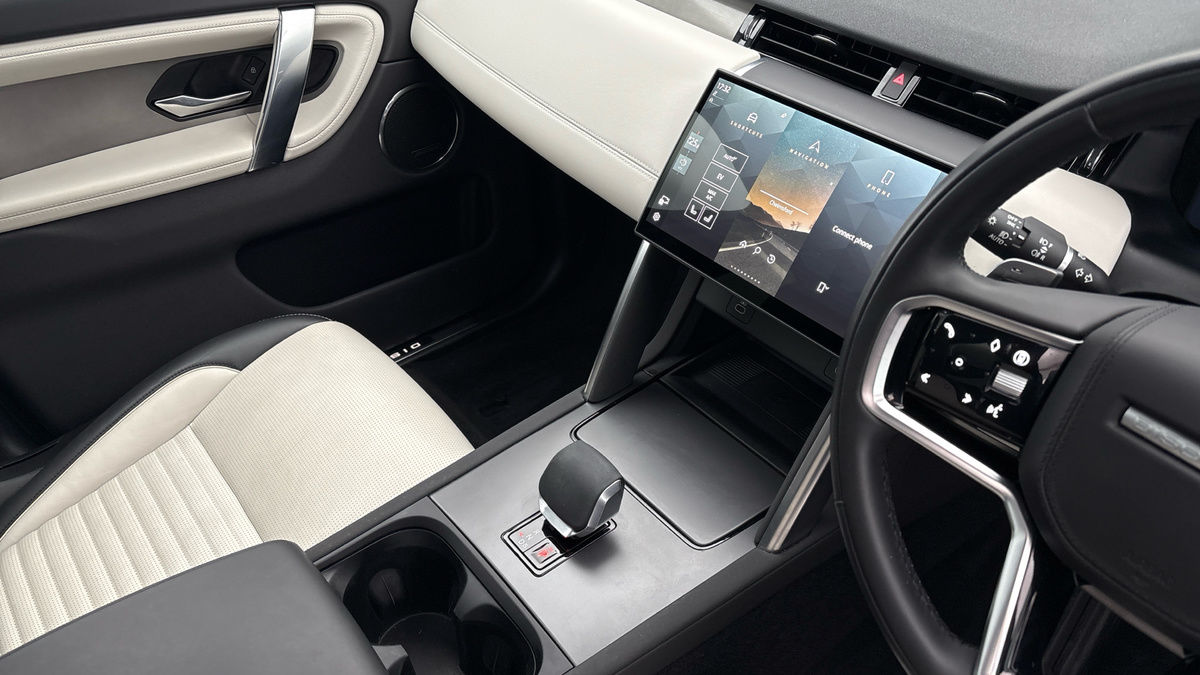 Used Land Rover Discovery Sport 2024 for sale - 77288803: Photo 18