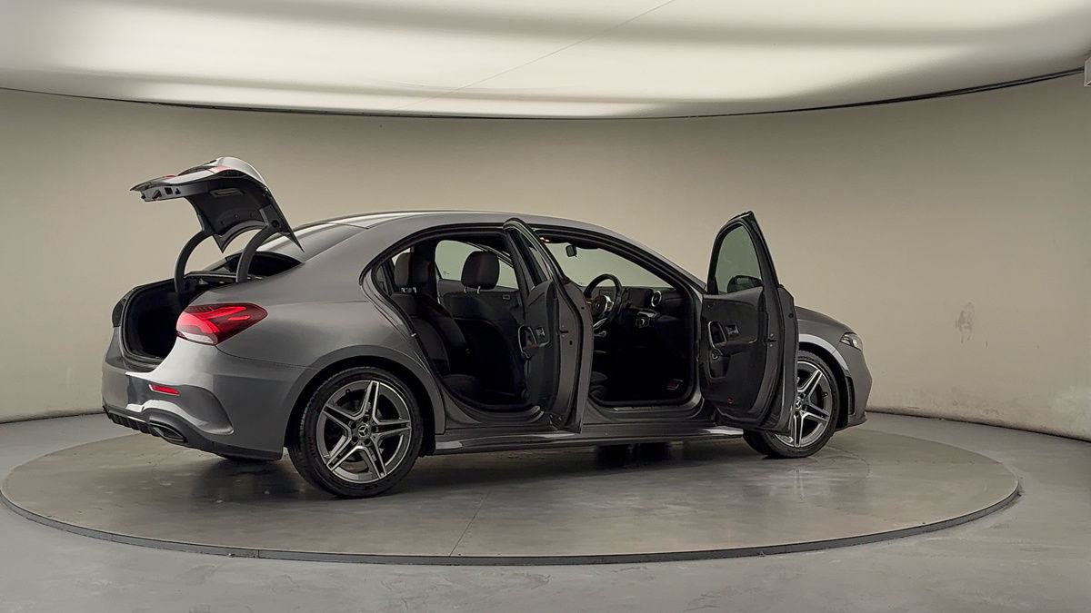 Used Mercedes-Benz A-Class 2021 for sale - 76630354: Photo 57