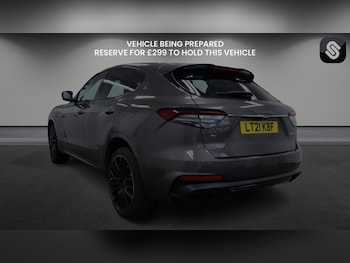 Used Maserati Levante 2021 for sale - 76236436: Photo