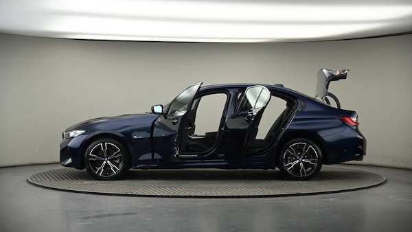Used BMW 3 Series 2023 for sale - 74974705: Photo 53