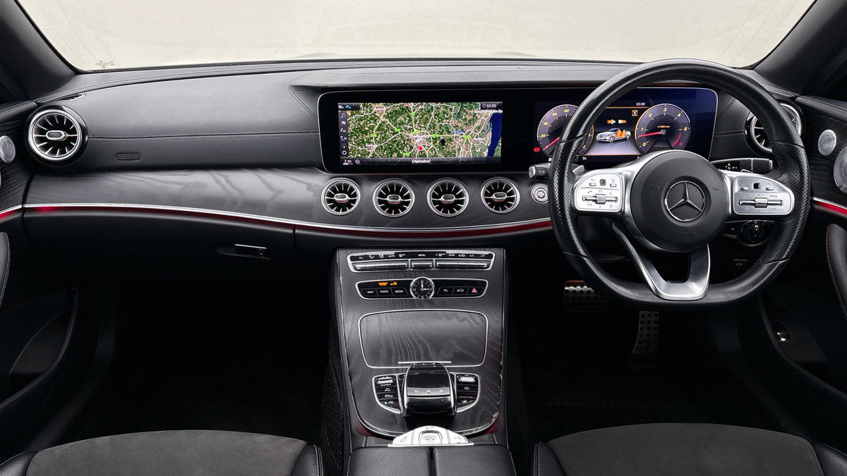 Used Mercedes-Benz E Class 2020 for sale - 76950915: Photo 12