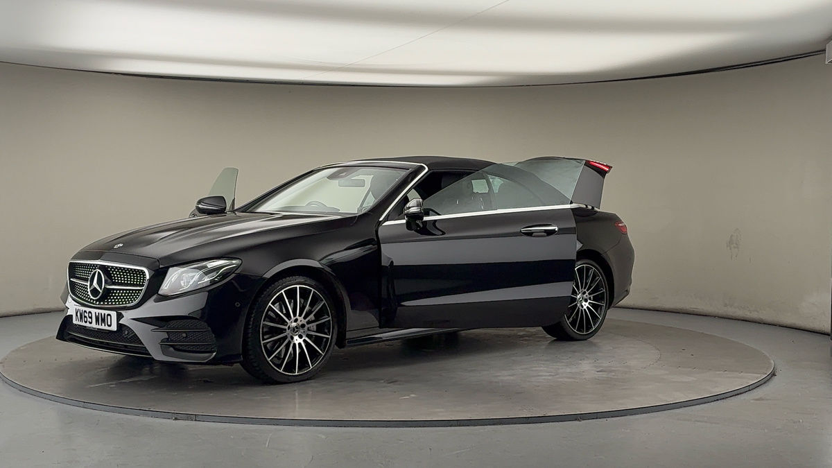 Used Mercedes-Benz E Class 2020 for sale - 76950915: Photo 22