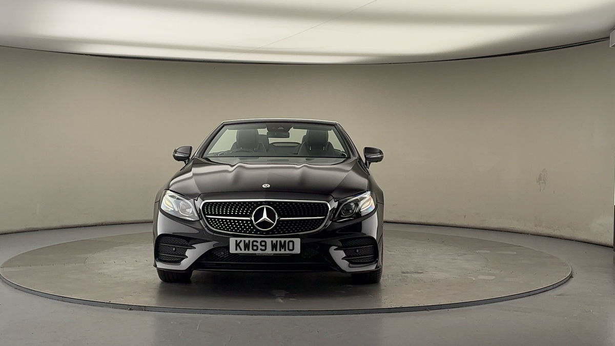 Used Mercedes-Benz E Class 2020 for sale - 76950915: Photo 3