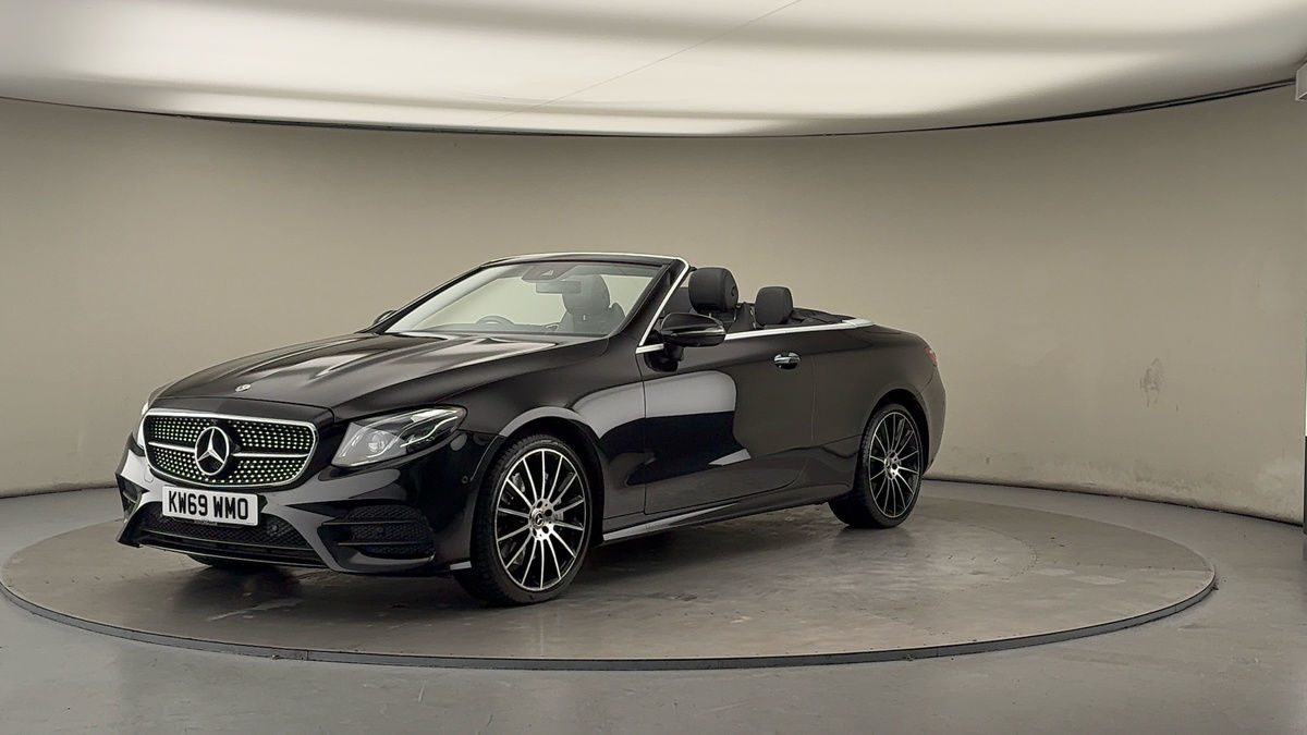 Used Mercedes-Benz E Class 2020 for sale - 76950915: Photo 32