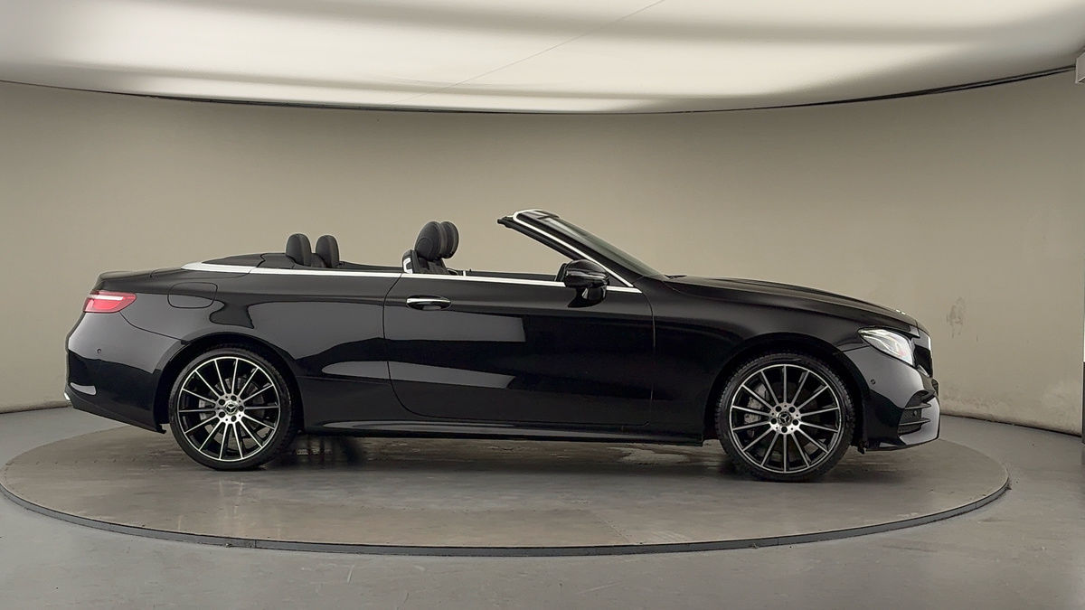 Used Mercedes-Benz E Class 2020 for sale - 76950915: Photo 38