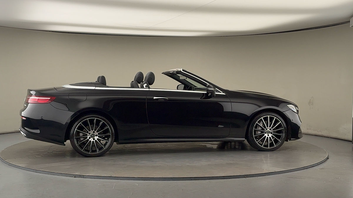 Used Mercedes-Benz E Class 2020 for sale - 76950915: Photo 39