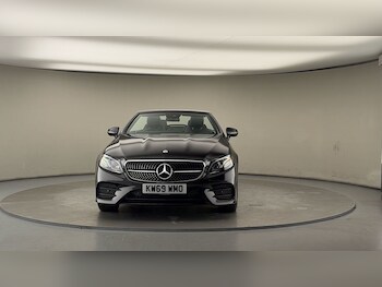 Used Mercedes-Benz E Class 2020 for sale - 76950915: Photo