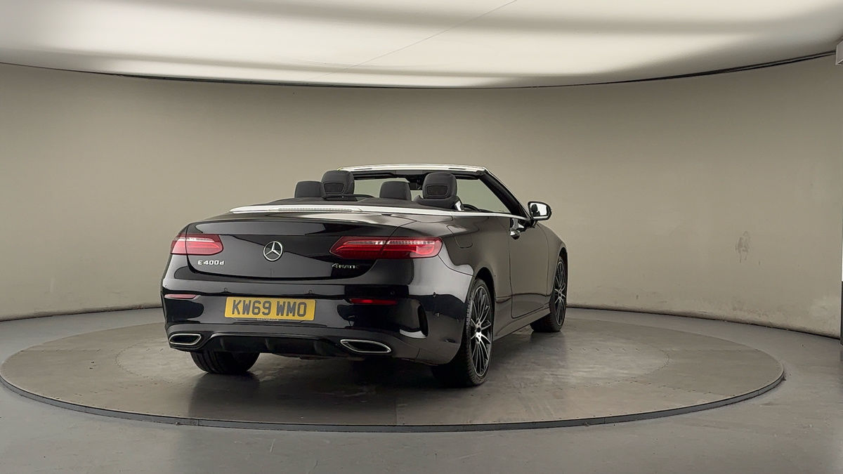 Used Mercedes-Benz E Class 2020 for sale - 76950915: Photo 42