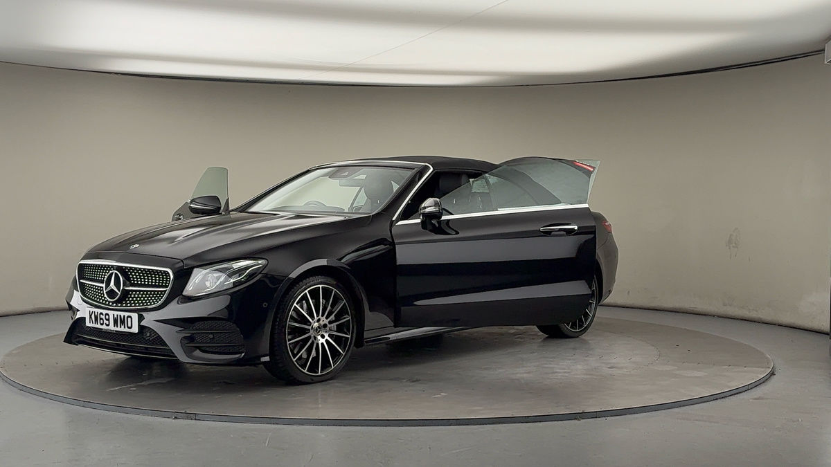 Used Mercedes-Benz E Class 2020 for sale - 76950915: Photo 51