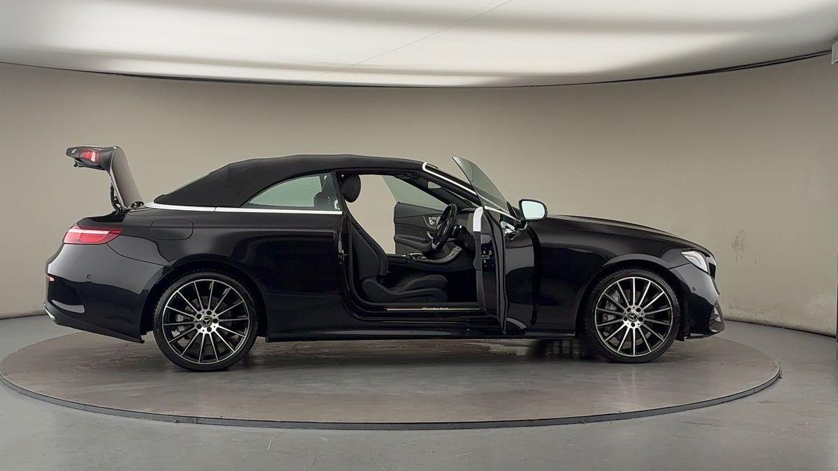 Used Mercedes-Benz E Class 2020 for sale - 76950915: Photo 58