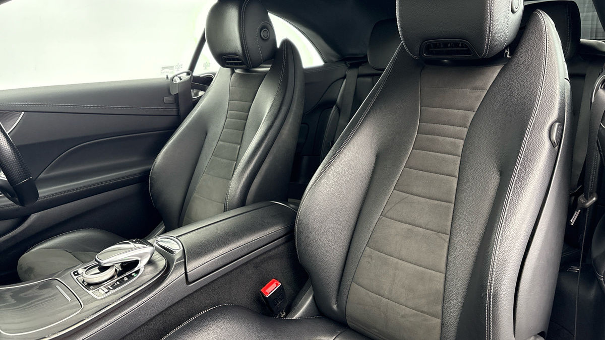 Used Mercedes-Benz E Class 2020 for sale - 76950915: Photo 7