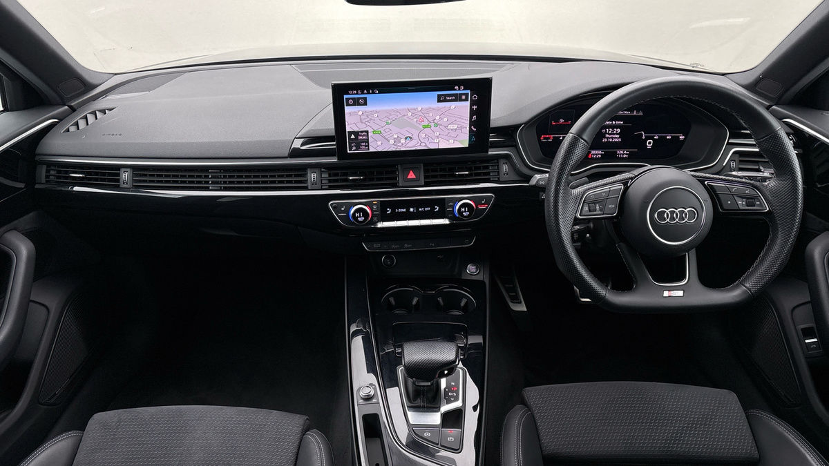 Used Audi A4 Avant 2023 for sale - 76323893: Photo 12