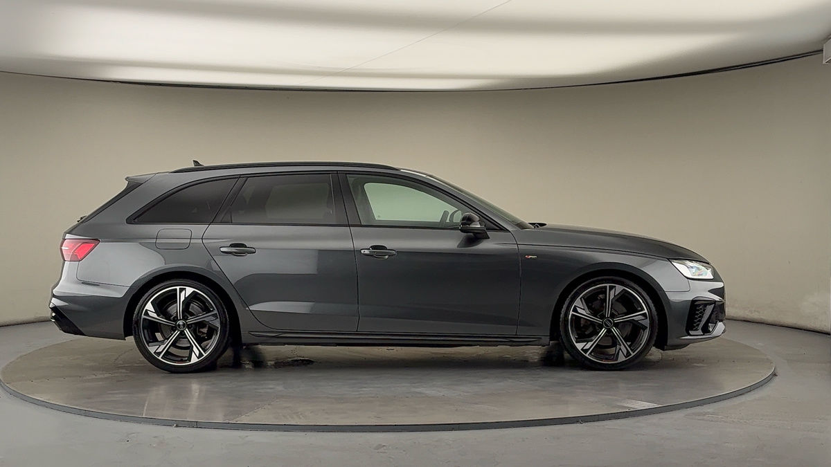 Used Audi A4 Avant 2023 for sale - 76323893: Photo 16