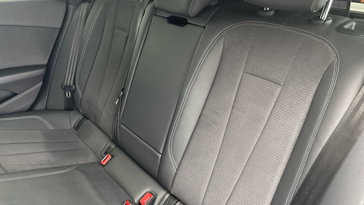 Used Audi A4 Avant 2023 for sale - 76323893: Photo 8