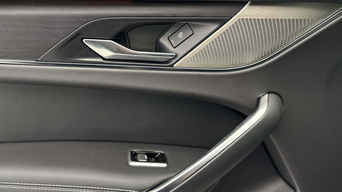 Used Jaguar F-Pace 2024 for sale - 76536437: Photo 19