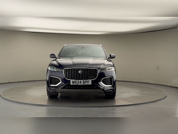 Used Jaguar F-Pace 2024 for sale - 76536437: Photo