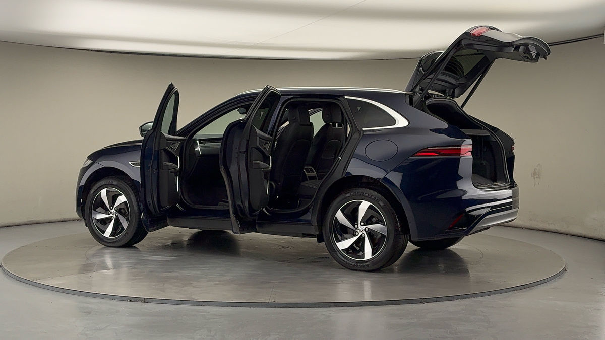 Used Jaguar F-Pace 2024 for sale - 76536437: Photo 46