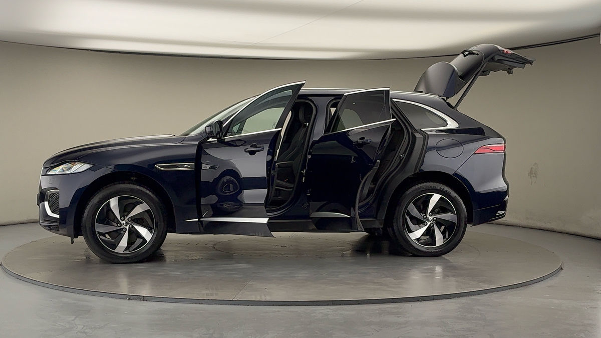 Used Jaguar F-Pace 2024 for sale - 76536437: Photo 48