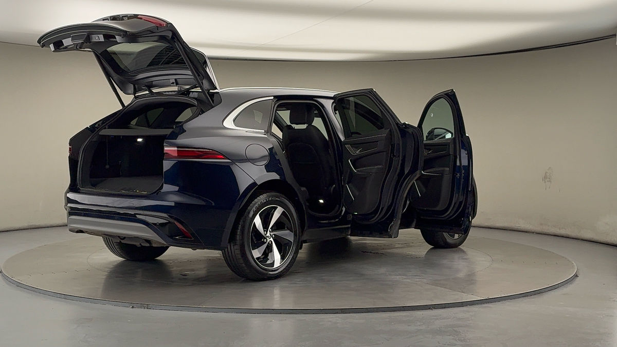 Used Jaguar F-Pace 2024 for sale - 76536437: Photo 59