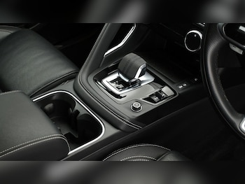 Used Jaguar E-Pace 2022 for sale - 75254664: Photo