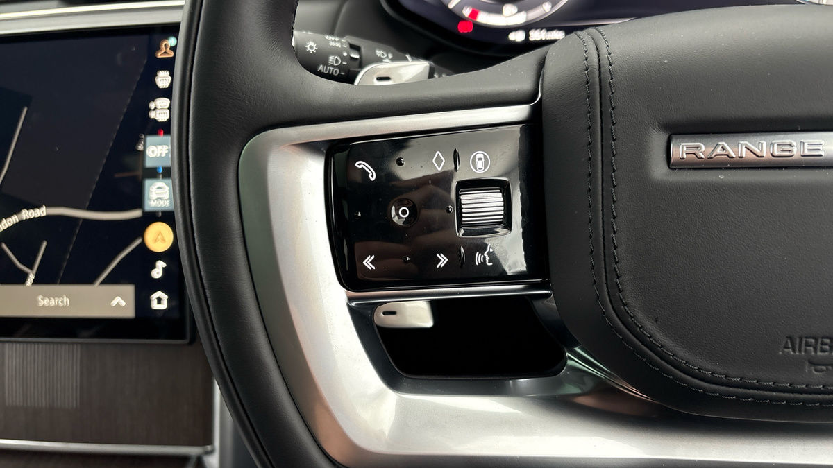 Used Land Rover Range Rover 2025 for sale - 77694015: Photo 13