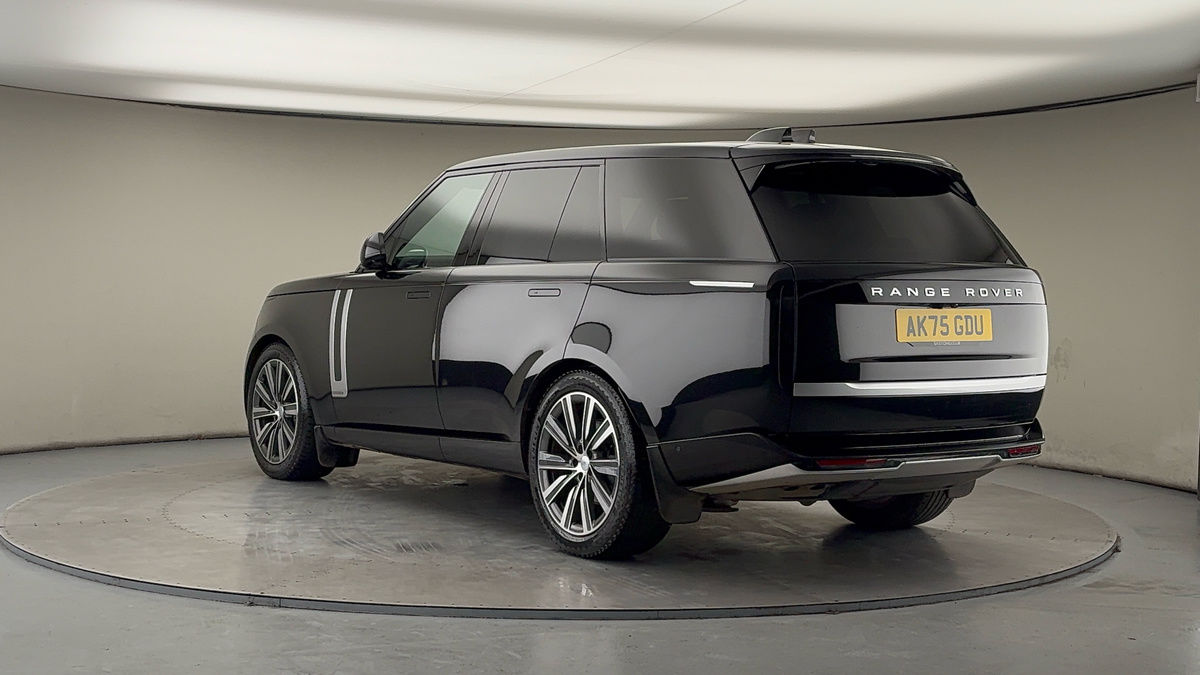 Used Land Rover Range Rover 2025 for sale - 77694015: Photo 2