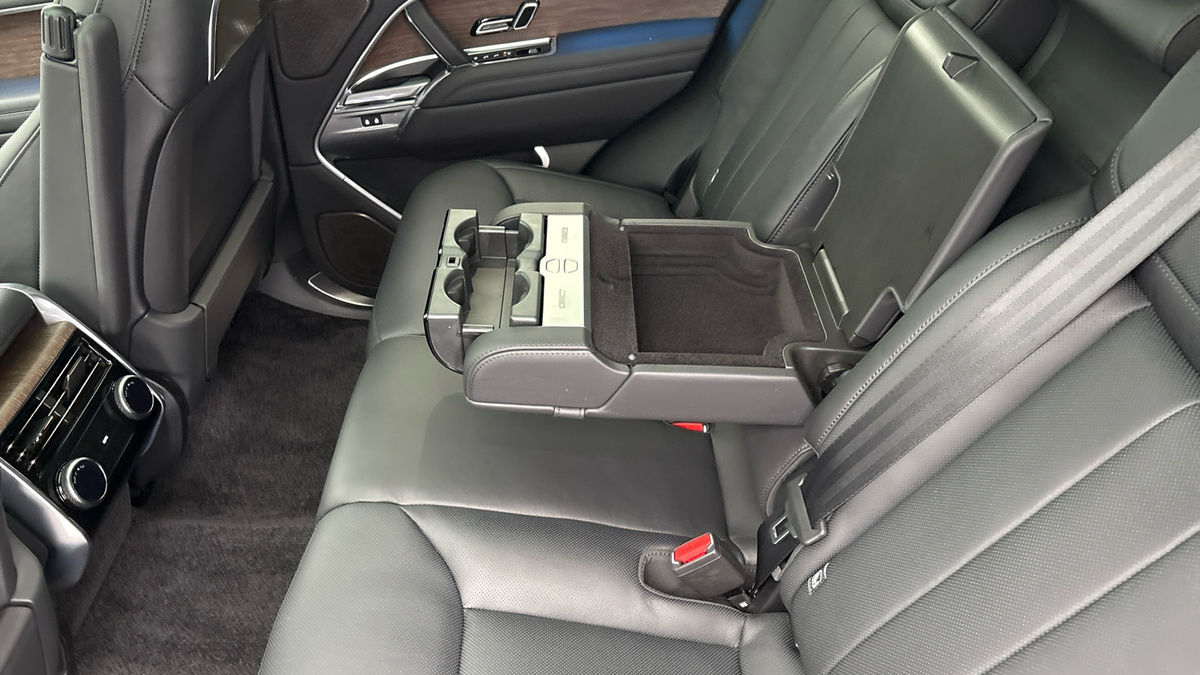 Used Land Rover Range Rover 2025 for sale - 77694015: Photo 9