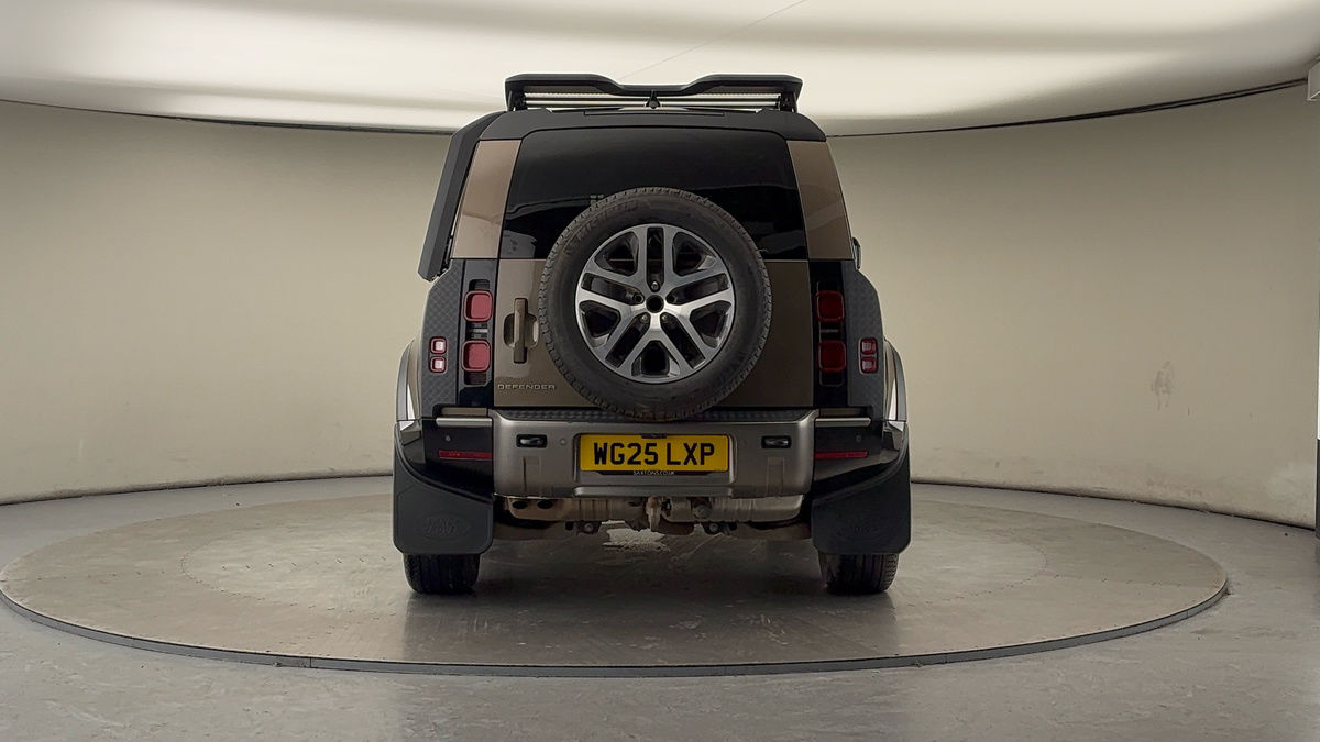 Used Land Rover Defender 2025 for sale - 77201049: Photo 4