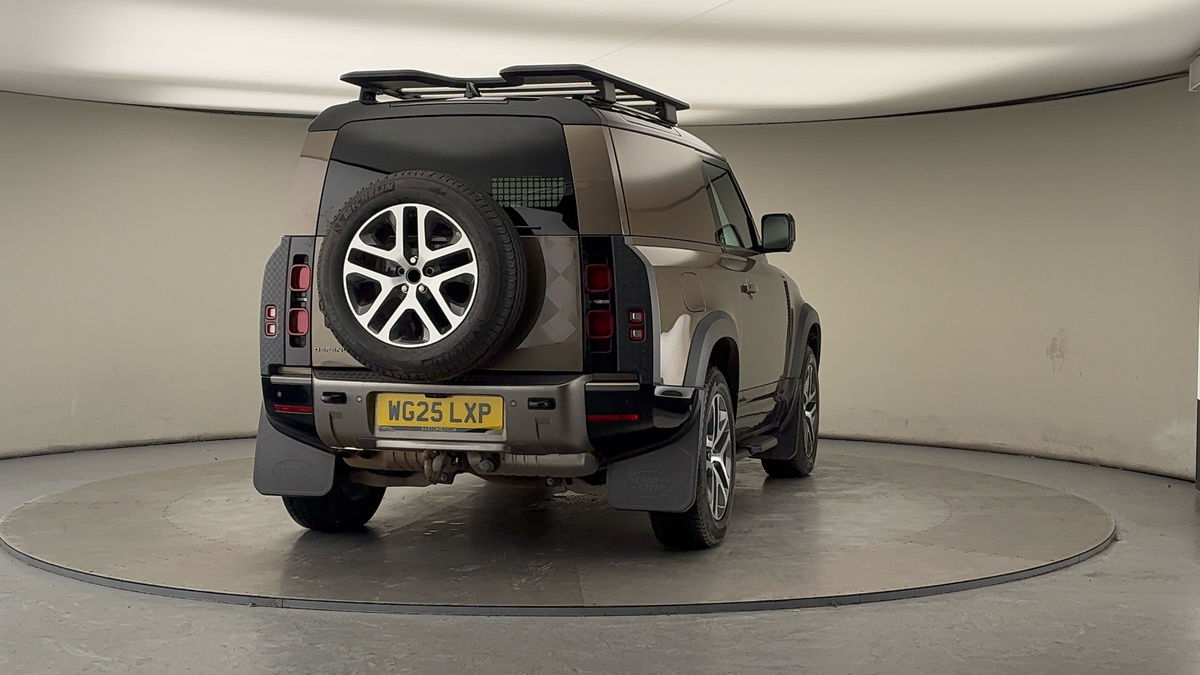 Used Land Rover Defender 2025 for sale - 77201049: Photo 40